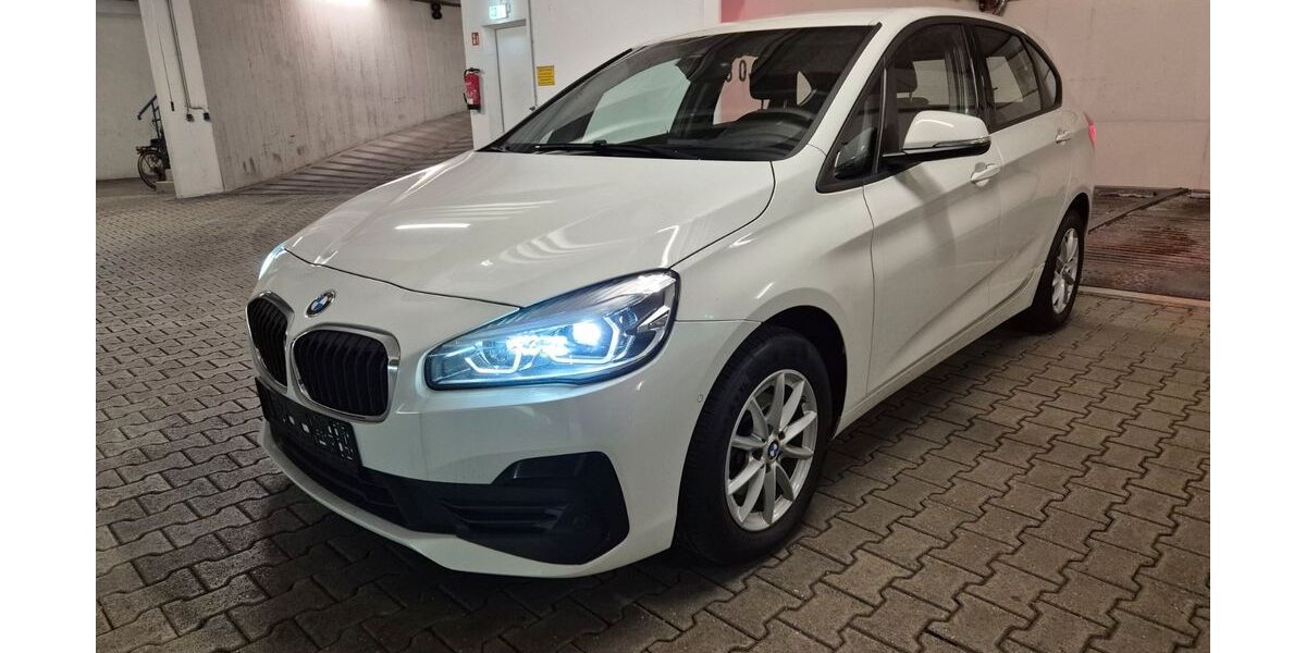 BMW 216 Active Tourer 139.875 km 13.800 &euro; Baldham 85598