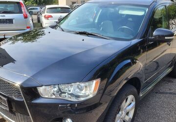 Mitsubishi Outlander 240.000 km 4.990 &euro; Saarbrücken - Burbach 66115