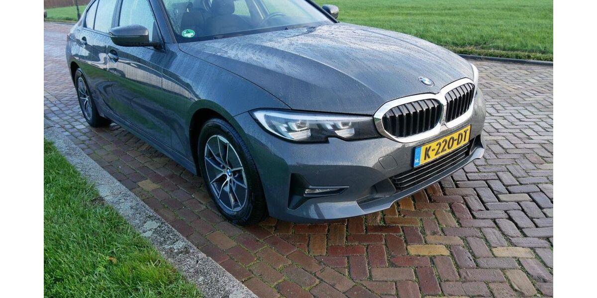 BMW 316 182.020 km 16.939 &euro; Waverveen 