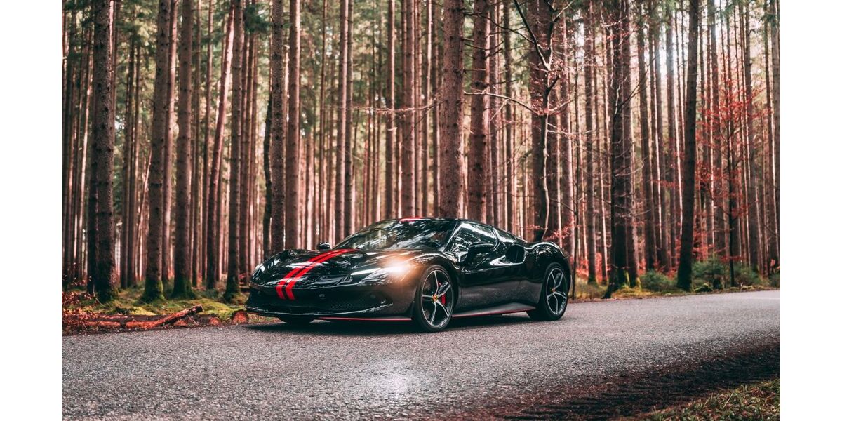 Ferrari 296 GTB 6.000 km 269.900 &euro; Taufkirchen 82024