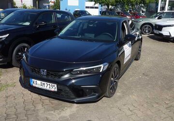 Honda Civic 2.222 km 33.879 &euro; Ettlingen-Bruchhausen 76275