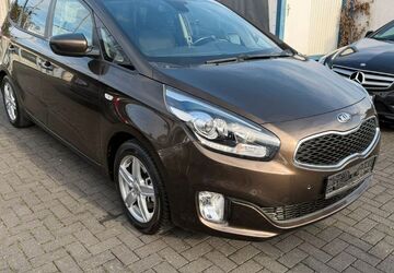 Kia Carens 114.200 km 6.900 &euro; Düsseldorf 40627