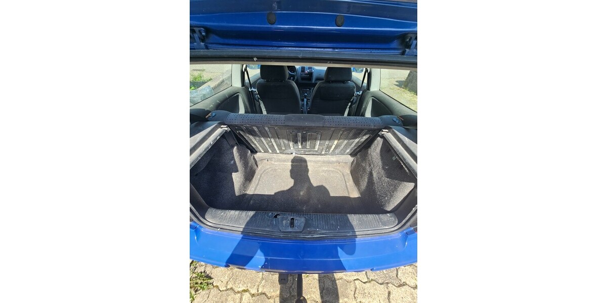 VW Polo 156.300 km 1.750 &euro; Bretten 75015