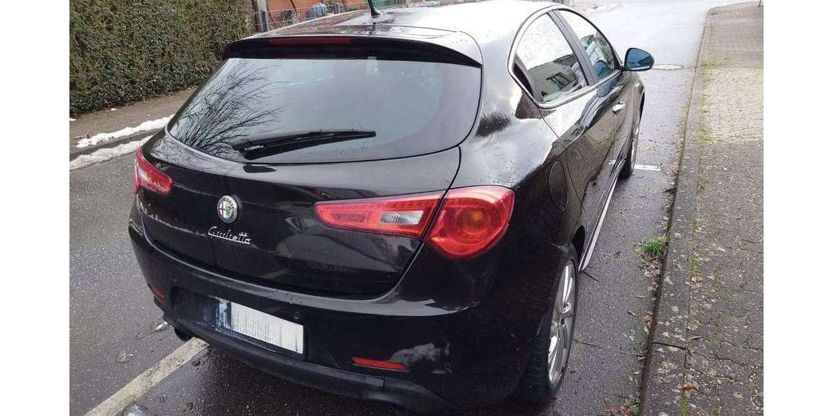 Alfa Romeo Giulietta 261.000 km 2.500 &euro; Hamburg 22045