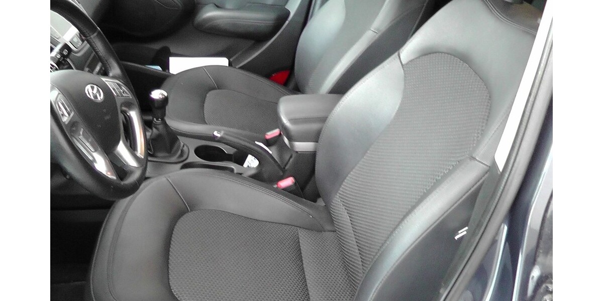 Hyundai IX35LM 132.000 km 8.500 &euro; Friedrichsdorf 61381