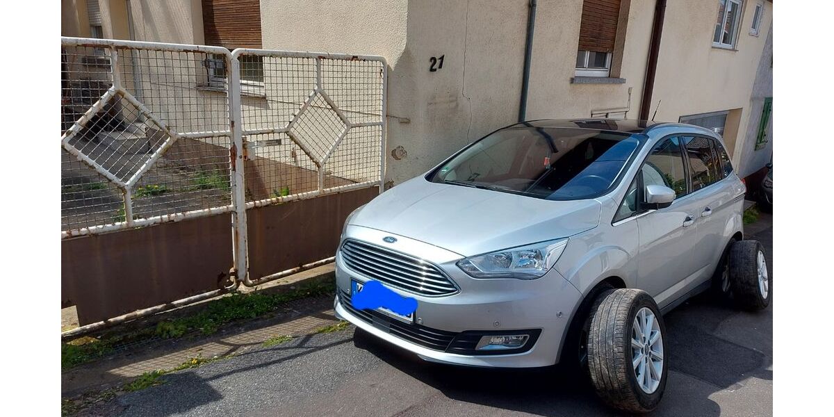 Ford Grand C-Max 192.000 km 7.400 &euro; Langenlonsheim 55450