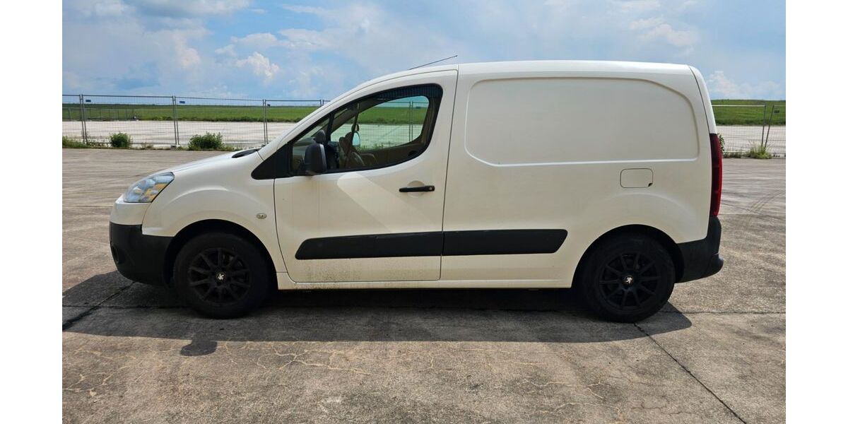 Peugeot Partner 192.400 km 4.500 &euro; Bitburg 54634