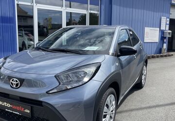 Toyota Aygo (X) 1.800 km 18.590 &euro; Saalfeld 07318