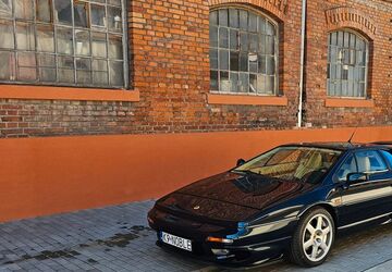 Lotus Esprit 7.008 km 99.000 &euro; Tarnów 33-10
