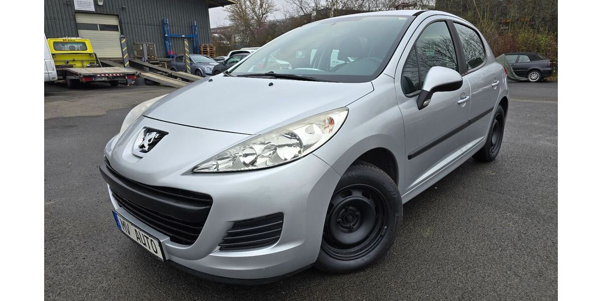 Peugeot 207 138.500 km 1.400 &euro; Würzburg 97076