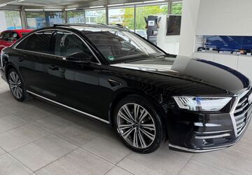 Audi A8 107.500 km 46.990 &euro; Braunschweig 38116