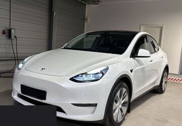 Tesla Model Y 71.970 km 33.400 &euro; Hannover 30519