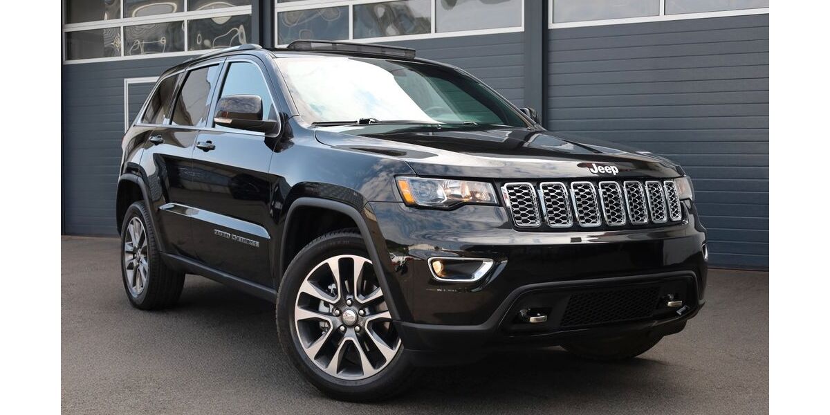 Jeep Grand Cherokee 66.847 km 23.450 &euro; Rennerod 56477