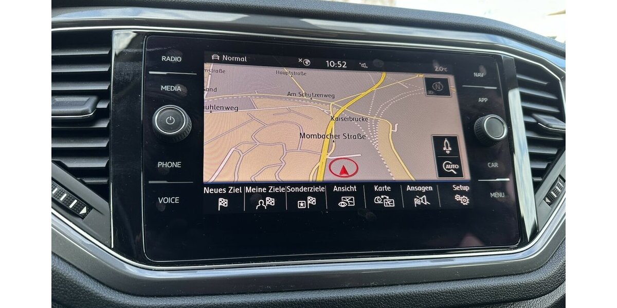VW T-Roc IQ.DRIVE LED Navi PDC SHZ 127.074 km 16.900 &euro; Mainz 55122