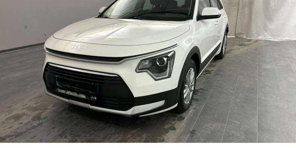 Kia Niro 38.133 km 24.900 &euro; Berlin 12359