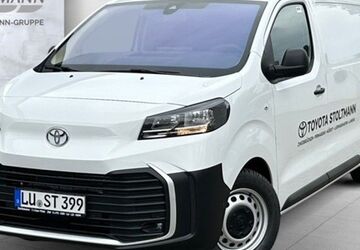Toyota Proace (Verso) 4.000 km 26.333 &euro; Pirmasens 66953