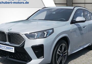 BMW iX2 23.500 km 50.890 &euro; Oschersleben 39387