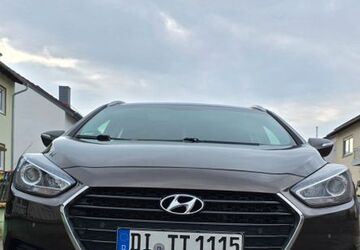Hyundai i40 150.000 km 11.199 &euro; winnweiler 67722