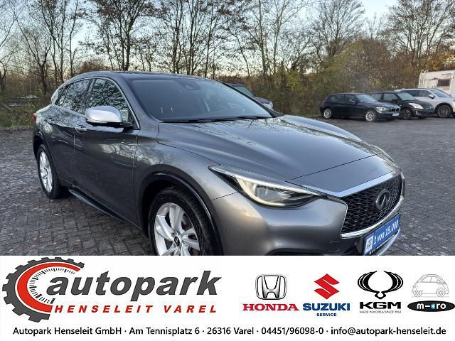 INFINITI Q30 159.400 km 10.990 &euro; Varel 26316