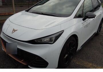 Cupra Born 16.310 km 29.980 &euro; Borna 04552