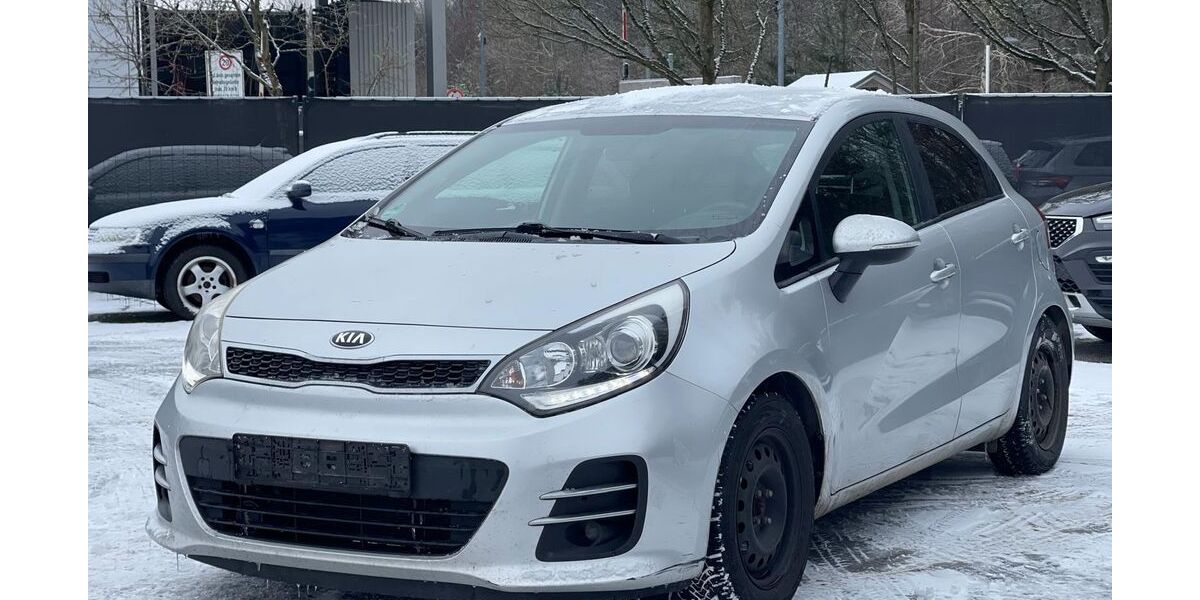 Kia Rio 177.000 km 6.600 &euro; Berlin 12107