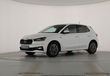 Skoda Fabia 29.999 km 17.889 &euro; Sangerhausen 06526