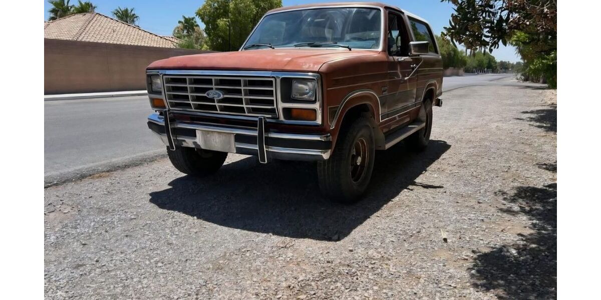 Ford Bronco 18.284 km 19.950 &euro; Gouderak 