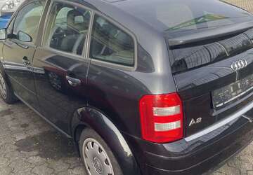 Audi A2 270.000 km 2.400 &euro; Hechingen 72379