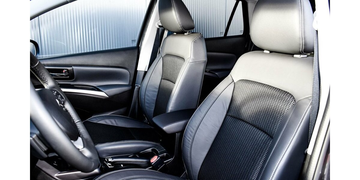 Suzuki S-Cross Comfort+ 1.5l AGS Hybrid ALLGRIP 24.950 km 27.990 &euro; Höchberg-Würzburg 97204