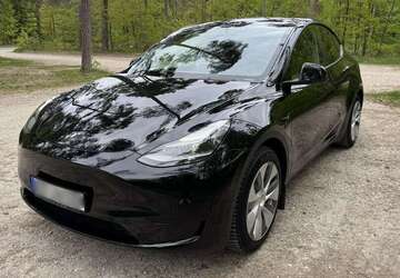Tesla Model Y 66.300 km 30.990 &euro; Allersberg 90584
