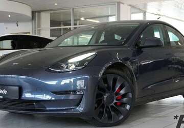 Tesla Model 3 61.450 km 32.900 &euro; Schöningen 38364