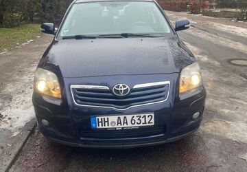 Toyota Avensis 285.237 km 3.700 &euro; Hamburg 22149