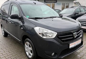 Dacia Dokker 199.000 km 4.900 &euro; Rheinbach 53359