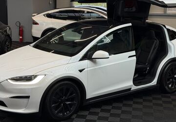 Tesla Model X 67.777 km 81.750 &euro; Emsbüren 48488