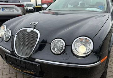 Jaguar S-Type 155.000 km 3.900 &euro; Hohenwarsleben 39326