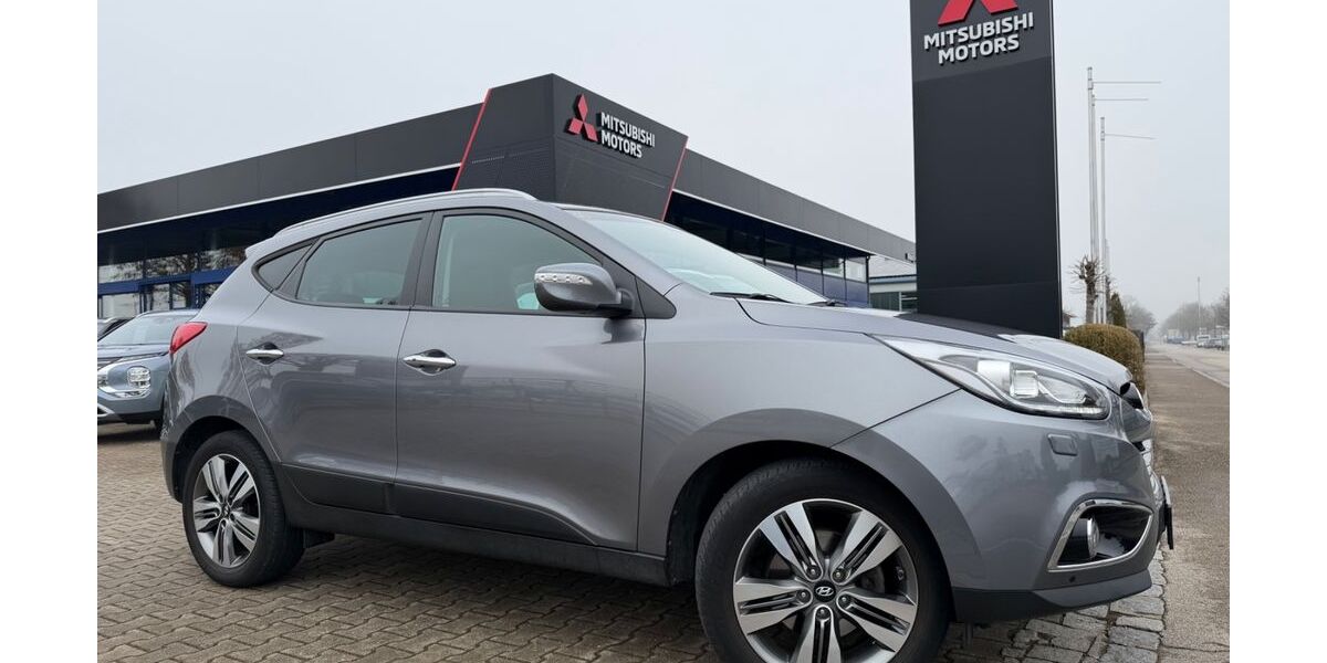 Hyundai ix35 72.000 km 14.690 &euro; Königsbrunn 86343