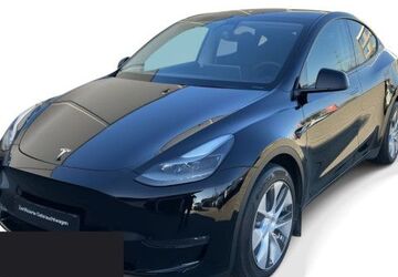 Tesla Model Y 66.068 km 36.700 &euro; Hanau 63457