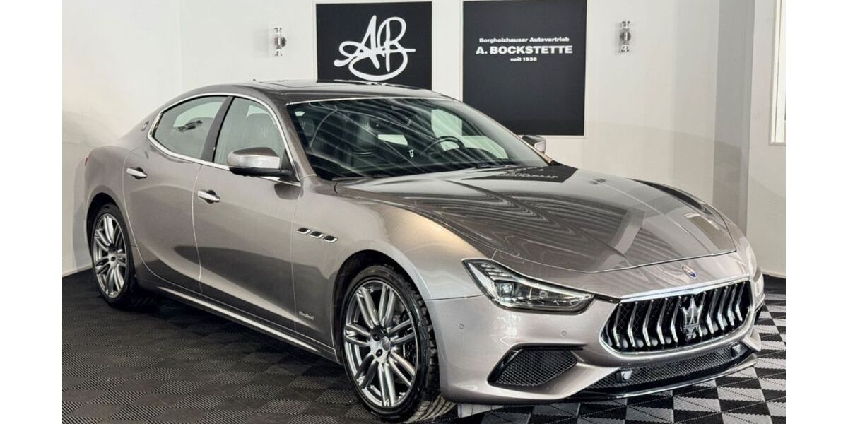 Maserati Ghibli 87.775 km 42.390 &euro; Borgholzhausen 33829