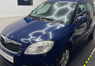 Skoda Roomster 108.432 km 4.990 &euro; Wiesbaden 65207