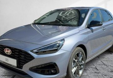Hyundai i30 9.999 km 26.490 &euro; Frankfurt 60314