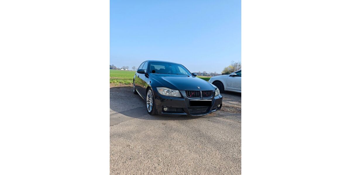 BMW 323 130.000 km 8.900 &euro; Frechen 50226