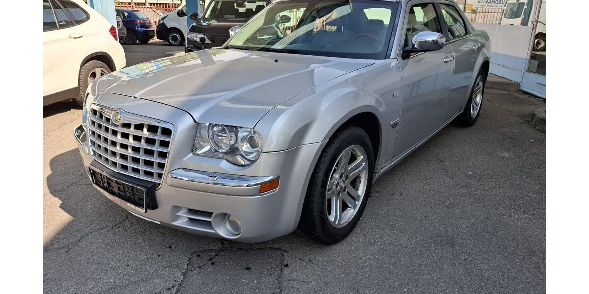 Chrysler 300C 157.000 km 3.990 &euro; Neu-Ulm 89231