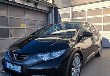 Honda Civic 156.585 km 9.000 &euro; Tiefenbach 94113