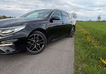 Kia Optima 126.500 km 13.900 &euro; Unterhaching 82008