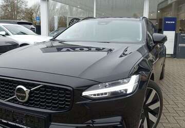 Volvo V90 13.600 km 46.900 &euro; Warendorf 48231