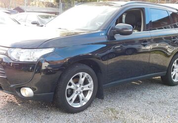 Mitsubishi Outlander 196.582 km 7.799 &euro; Mülheim 45473