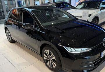 VW Golf 5.555 km 37.650 &euro; Emmerich am Rhein 46446