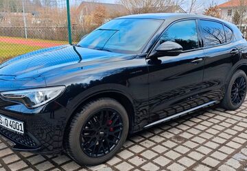 Alfa Romeo Stelvio 41.500 km 34.999 &euro; Traunstein 83278