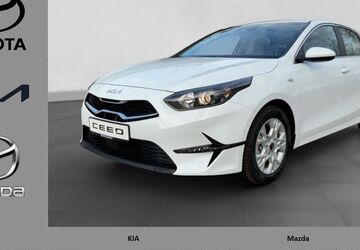 Kia ceed / Ceed 5.500 km 23.490 &euro; Delmenhorst 27755