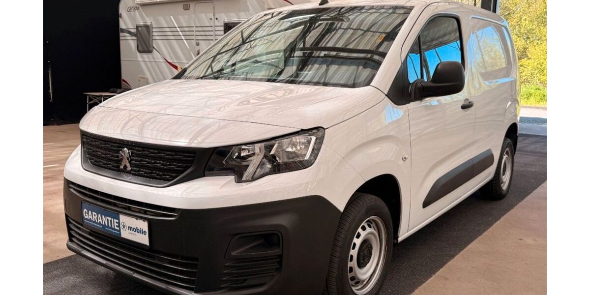 Peugeot Partner 24.000 km 11.490 &euro; Kiel 24145